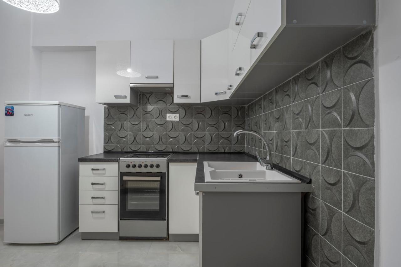 Kosmos Service Apartment City Center 3 With Additional Cost Parking Thessaloniki Exterior photo